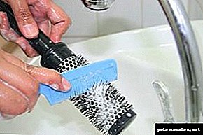 How to clean a wooden comb 5