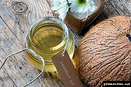Coconut oil to strengthen and grow hair