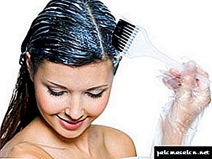 Resipi topeng untuk ketumpatan rambut di rumah