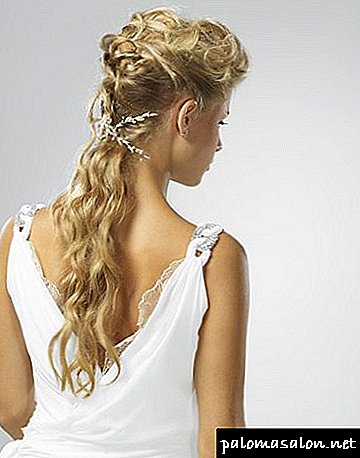 ギリシャのヘアスタイル：ミディアムヘアのための最高のアイデア