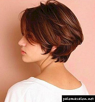 Variants of popular bob haircut classic with bangs and without